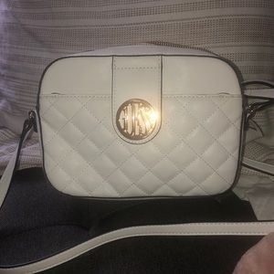 Guess logo crossbody shoulder bag
